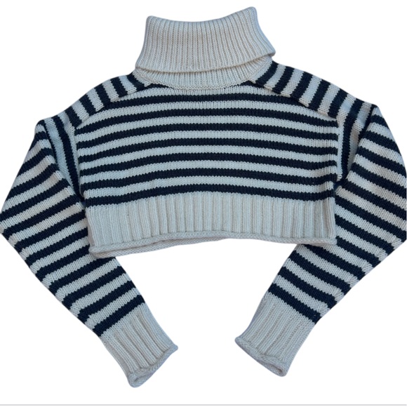 ZARA NWOT Women’s Cropped Knit High Neck Sweater Size: S - Picture 4 of 8